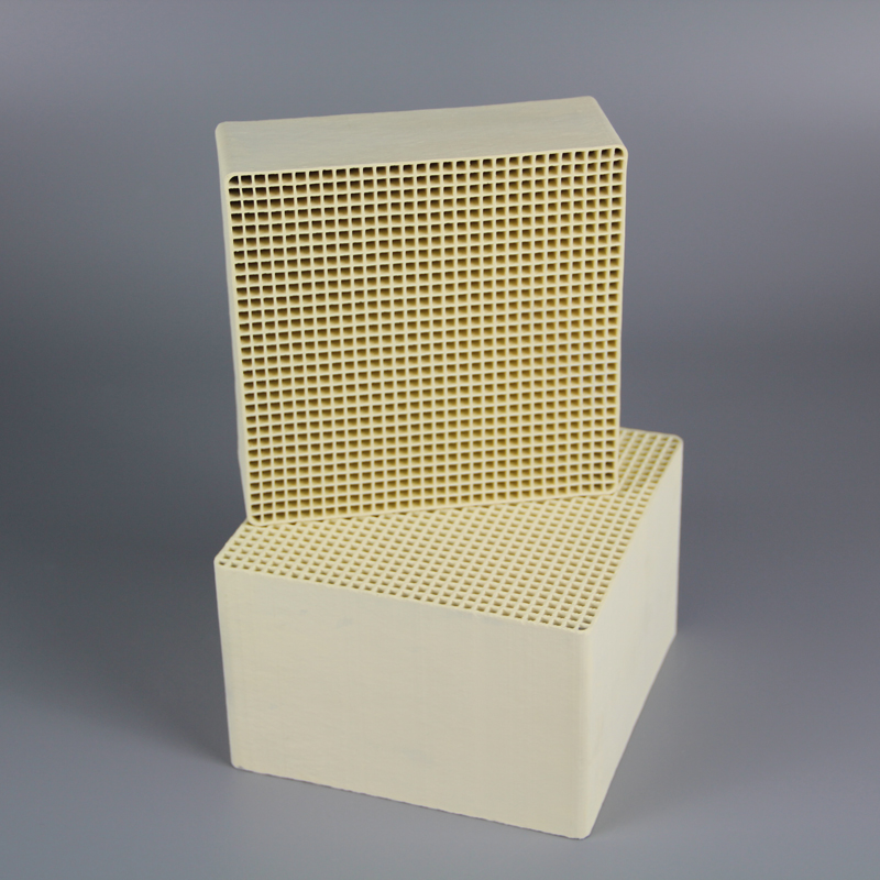 SCR脫硝催化劑長時間使用后會降低其活性嗎？